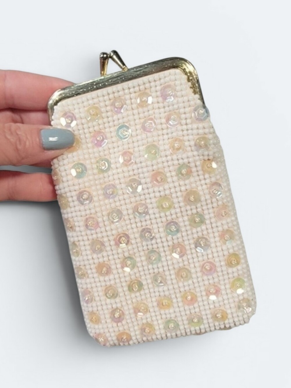 Vintage Beaded and Sequins Kiss Lock Bag Coin Purse Evening Made in Hong Kong
